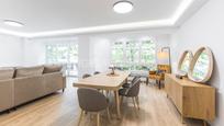 Living room of Apartment for sale in  Madrid Capital  with Air Conditioner, Heating and Terrace