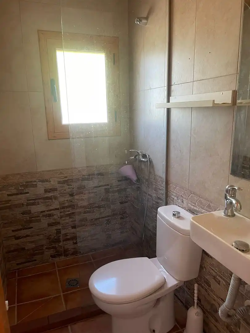 Baño de Casa o chalet de alquiler en Esparreguera con Calefacción, Jardín privado y Trastero