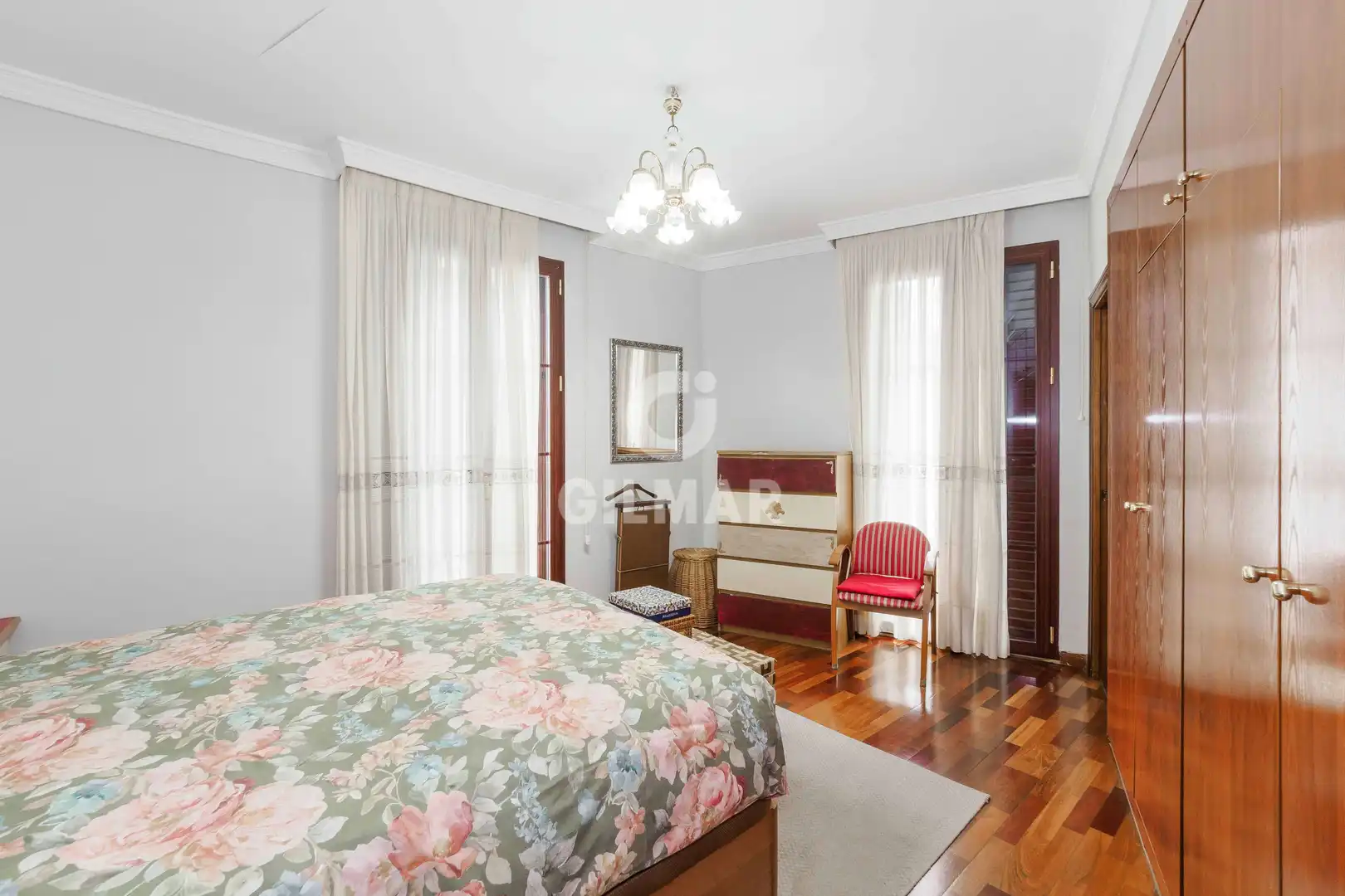 Bedroom of Flat for sale in Sevilla  with Heating