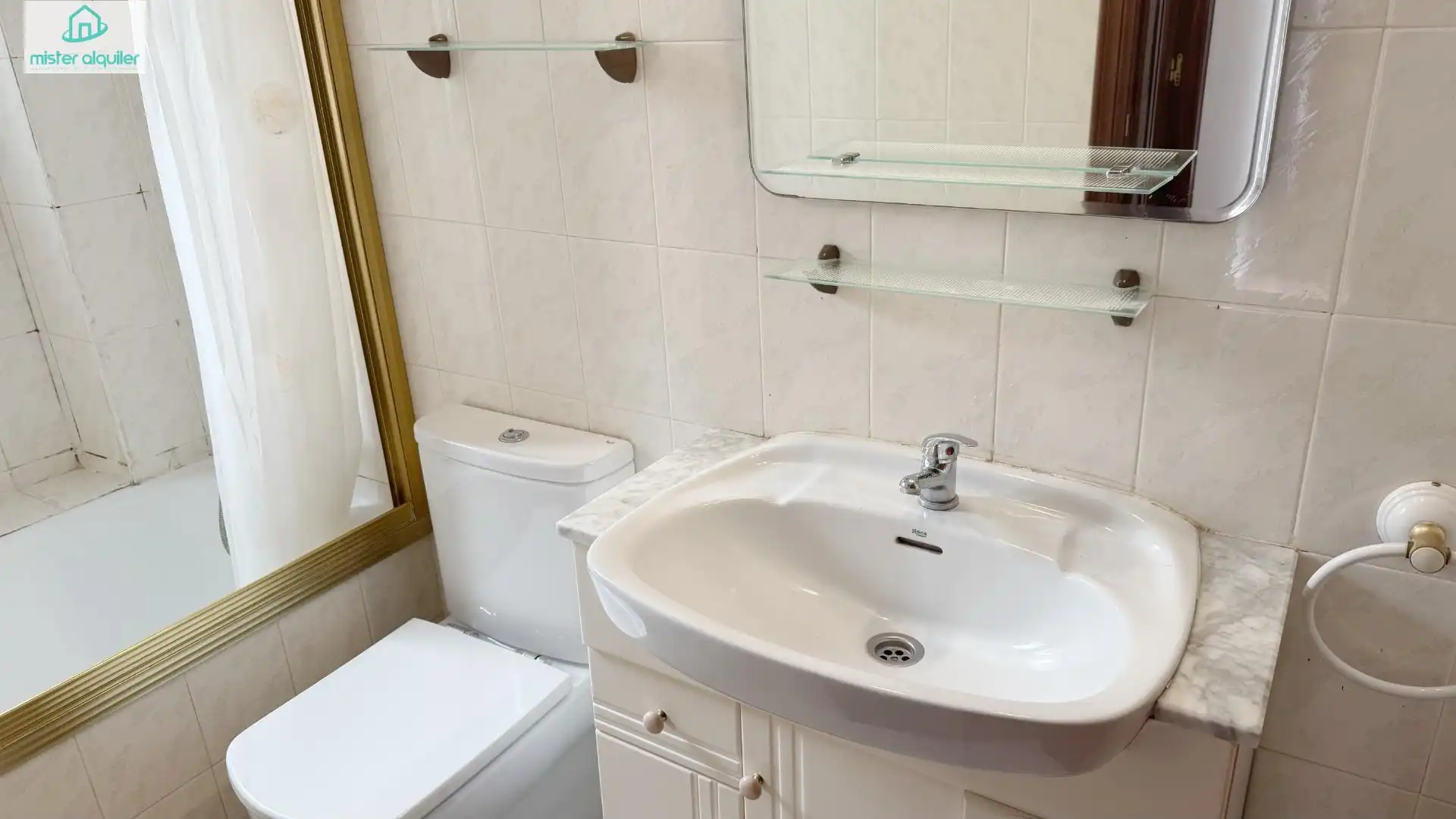 Bany de Apartament en venda en San Vicente del Raspeig / Sant Vicent del Raspeig amb Aire condicionat, Calefacció i Terrassa