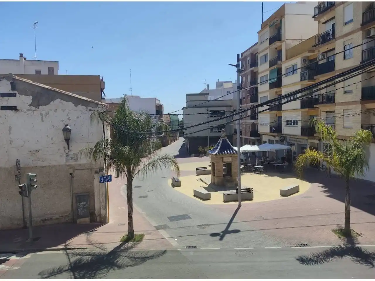 Vista exterior de Piso en venta en Burjassot con Terraza y Balcón