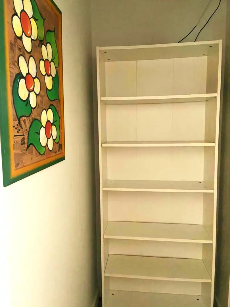 Habitación de Apartamento de alquiler en Cangas  con Calefacción, Amueblado y Horno