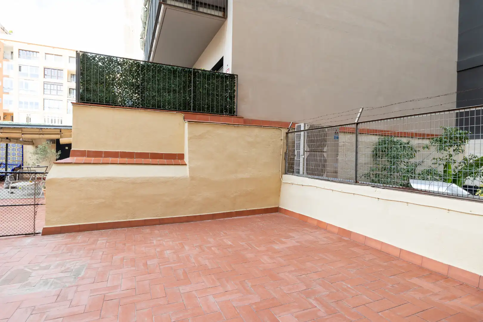Terrasse von Wohnung zum Verkauf in Barcelona mit Klimaanlage, Heizung und Parkett