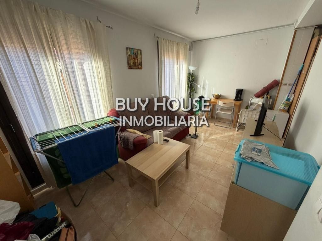 Living room of Flat for sale in  Toledo Capital