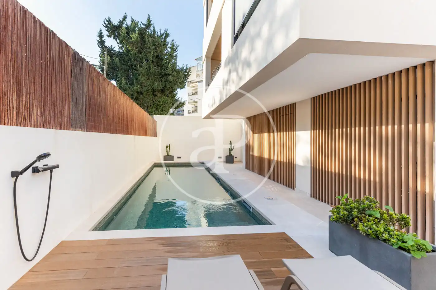 Piscina de Àtic en venda en  Palma de Mallorca amb Aire condicionat, Calefacció i Jardí privat