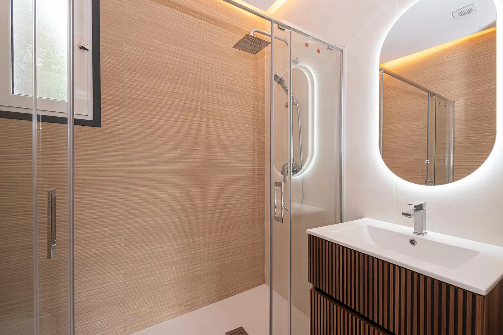 Bathroom of Ground floor for rent in Selva  with Air Conditioner, Heating and Terrace