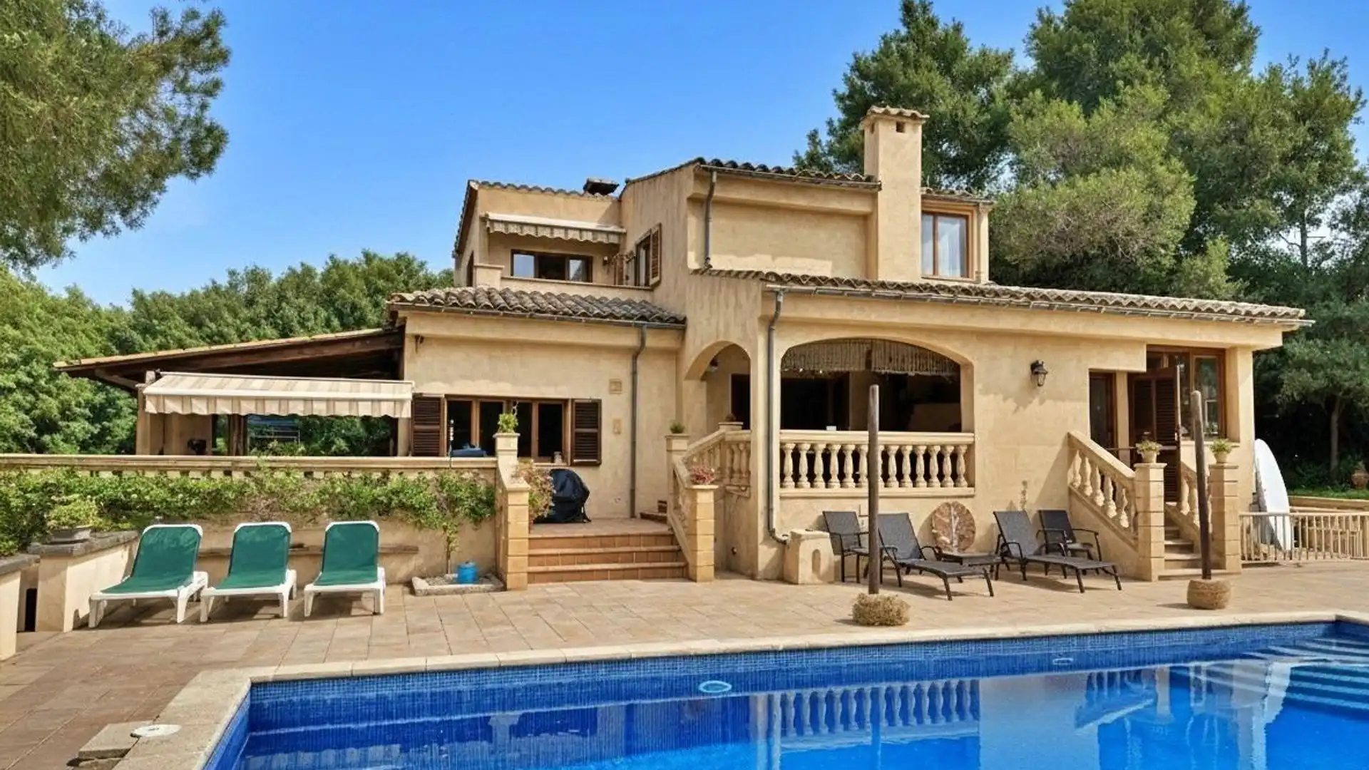 Vista exterior de Casa o chalet en venta en Alcúdia con Aire acondicionado, Jardín privado y Terraza