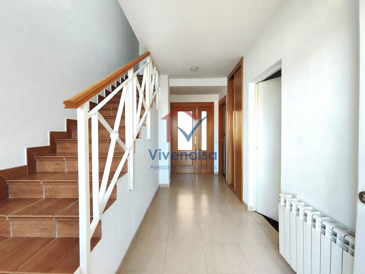 Einfamilien-Reihenhaus zur Miete in Torija mit Heizung, Privatgarten und Terrasse