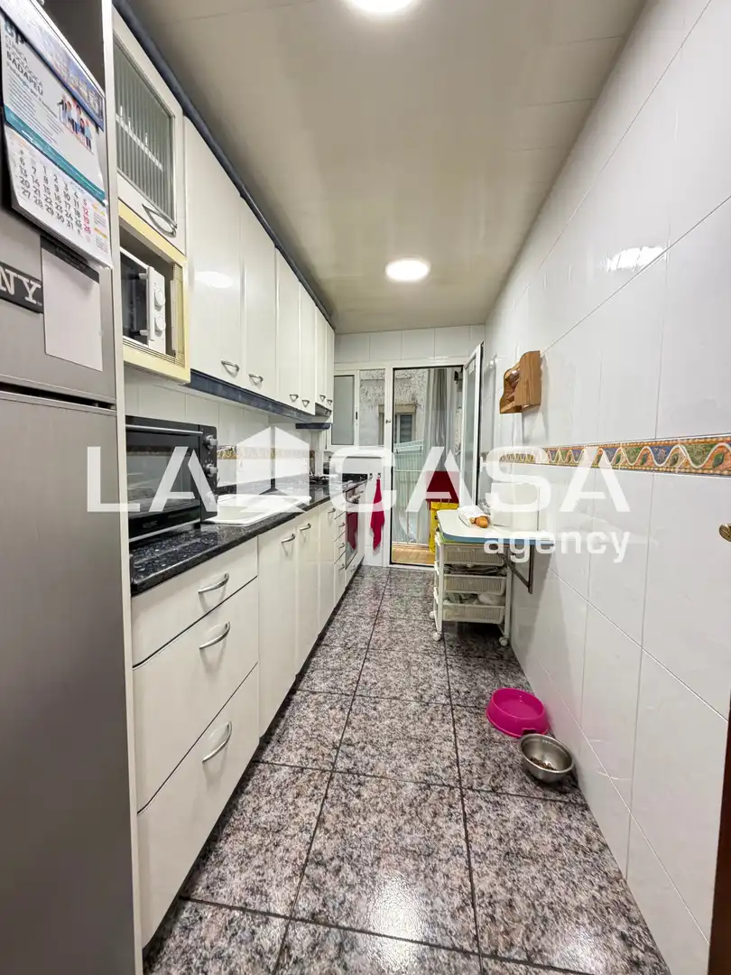 Piso con terraza en venta en Salut - Lloreda, imagen 9
