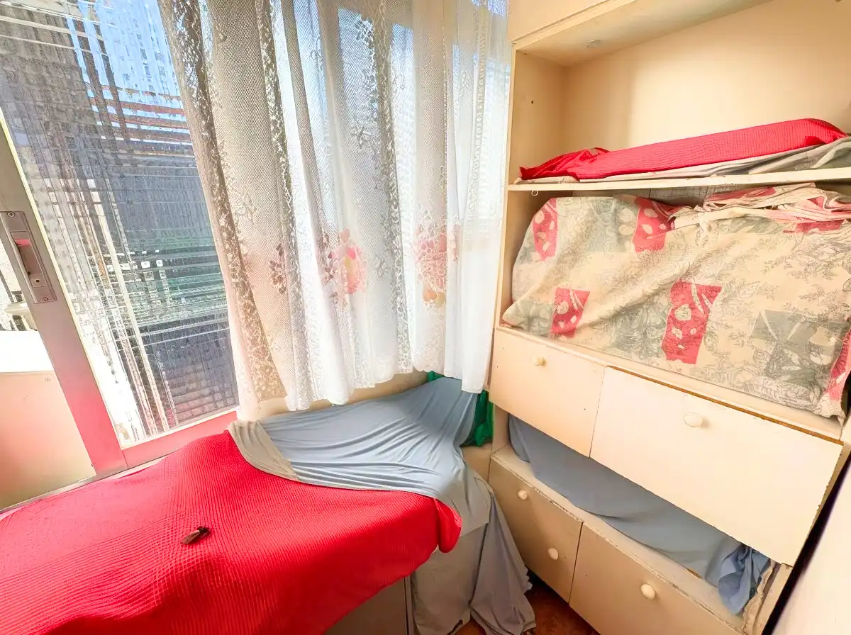 Bedroom of Flat for sale in Alcalá de Henares