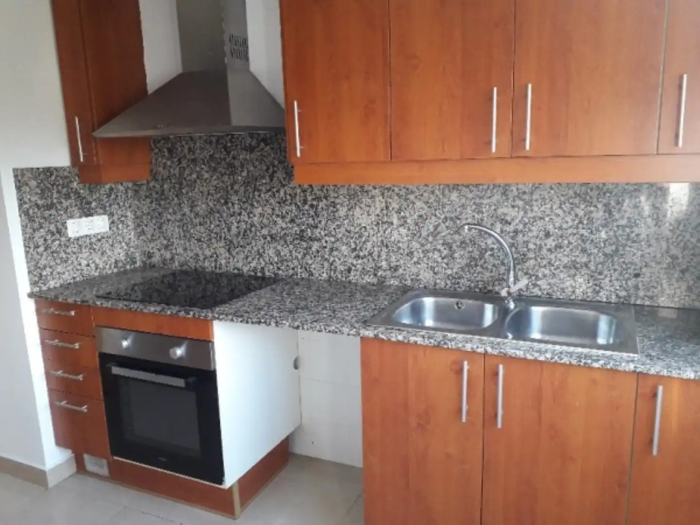 Kitchen of Flat for sale in Sant Cugat del Vallès  with Heating, Parquet flooring and Swimming Pool