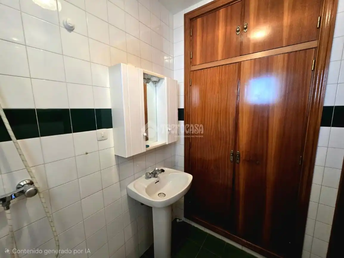 Baño de Casa adosada en venta en Morón de la Frontera