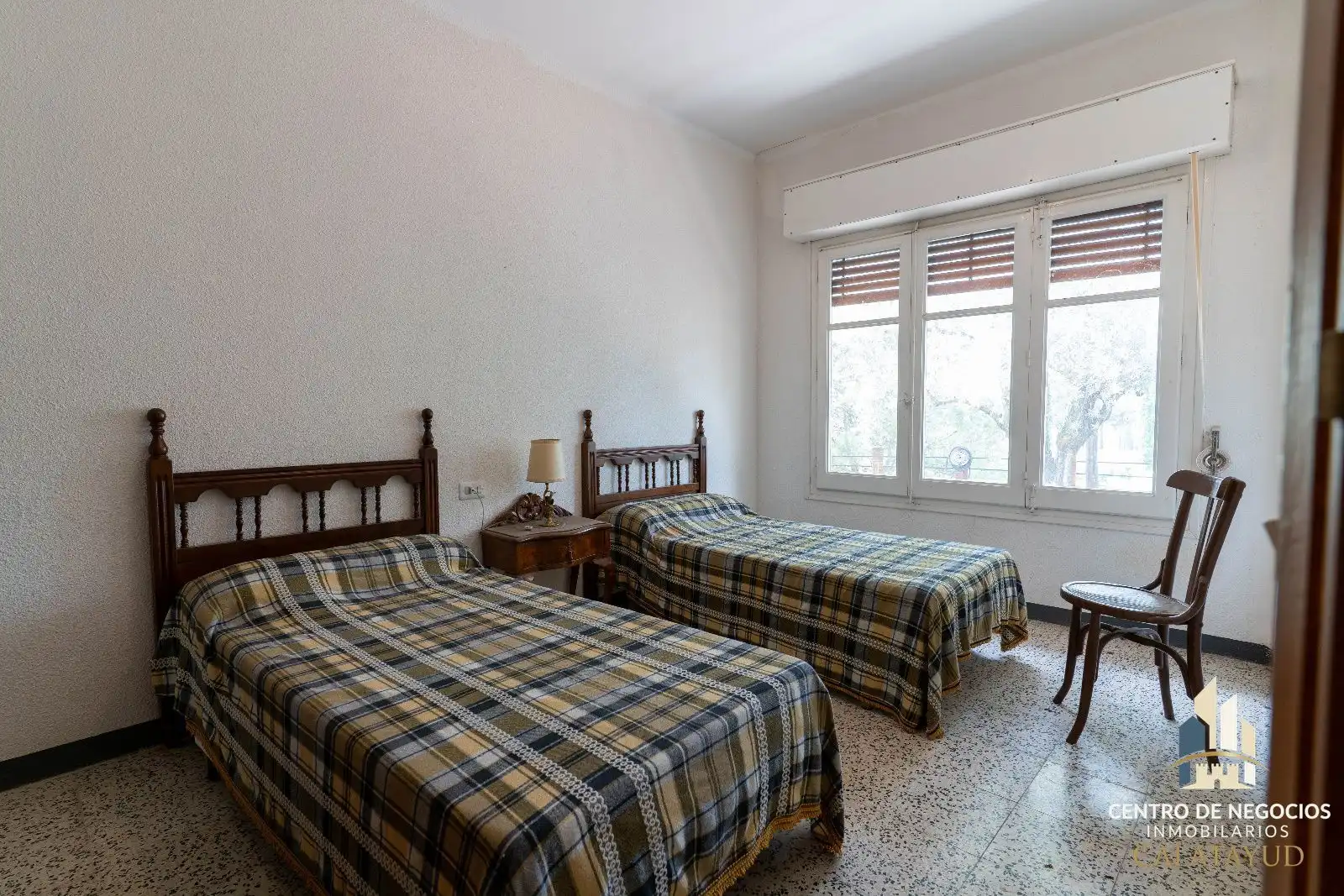 Dormitori de Casa o xalet en venda en Calatayud amb Calefacció i Piscina