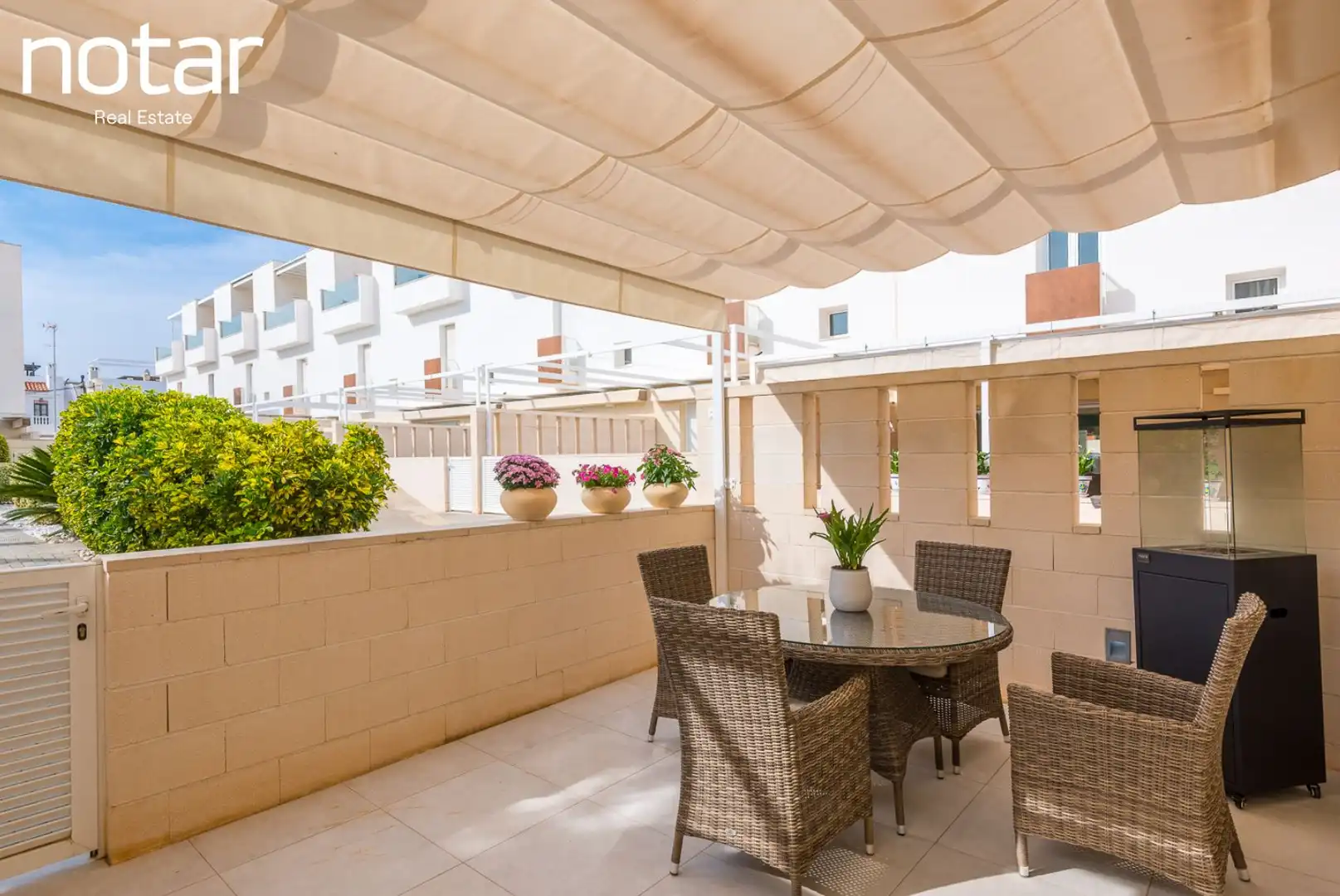 Casa a schiera con piscina in vendita a Residencial Cala Salada - Rosaleda