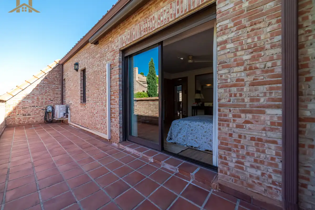 Terrace of Detached homes for sale in Villanueva del Pardillo  with Air Conditioner, Heating and Private garden