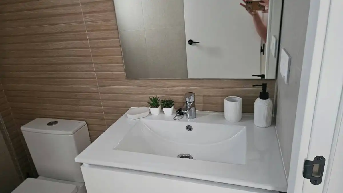 Badezimmer von Einfamilien-Reihenhaus zur Miete in Rafal, Alicante