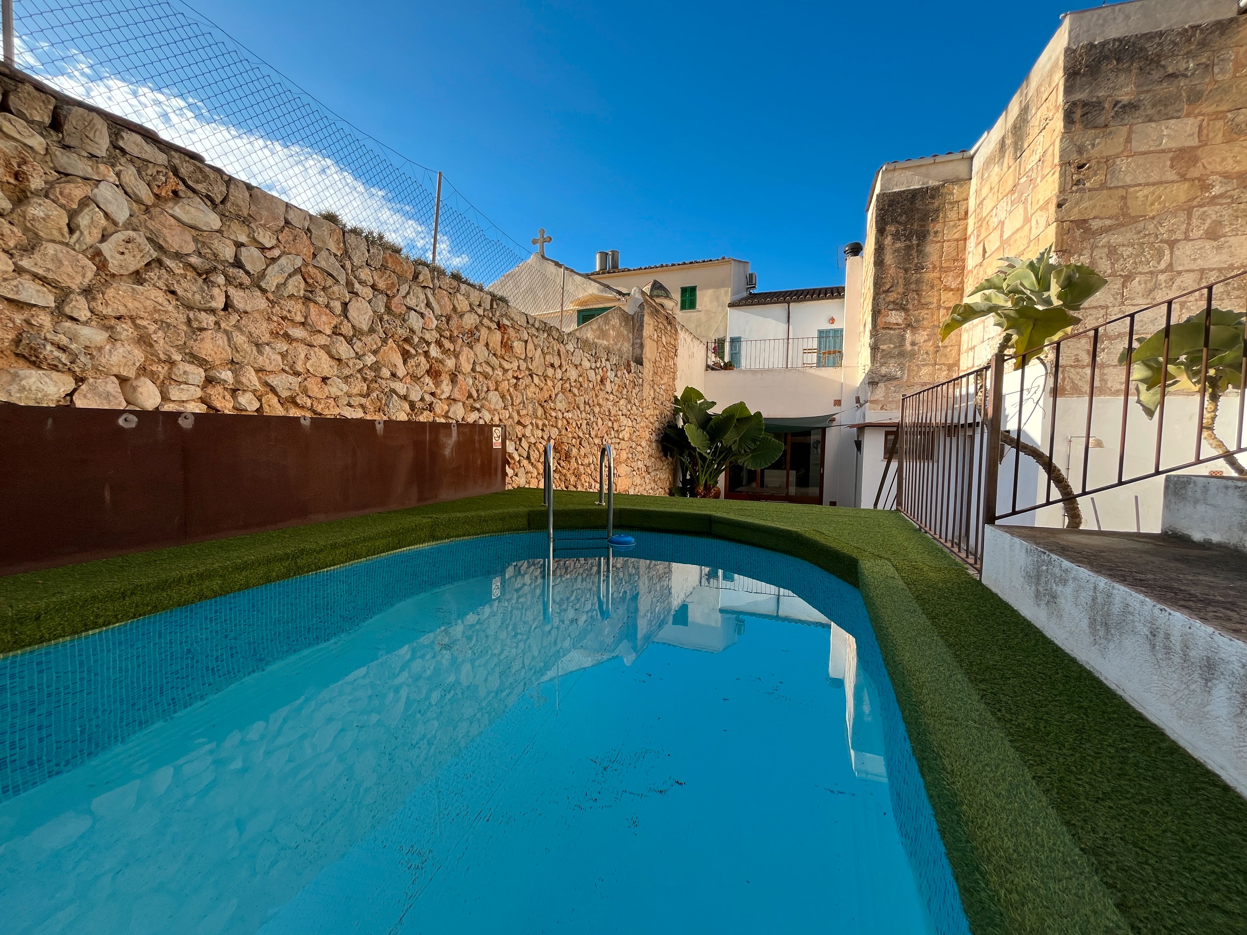 Piscina de Casa adosada de alquiler en Sa Pobla con Aire acondicionado, Piscina y Amueblado