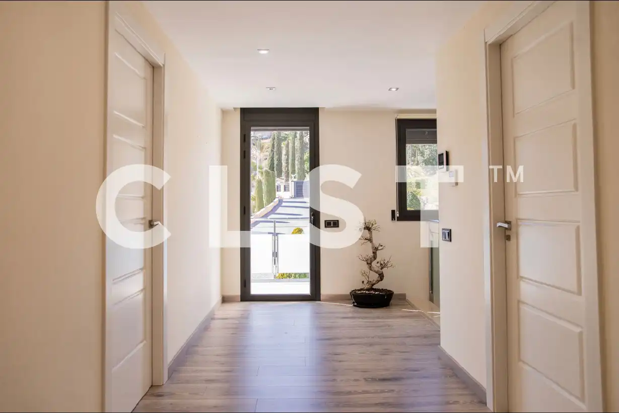Casa con terraza en alquiler en Carrer dels Caçadors, imagen 10