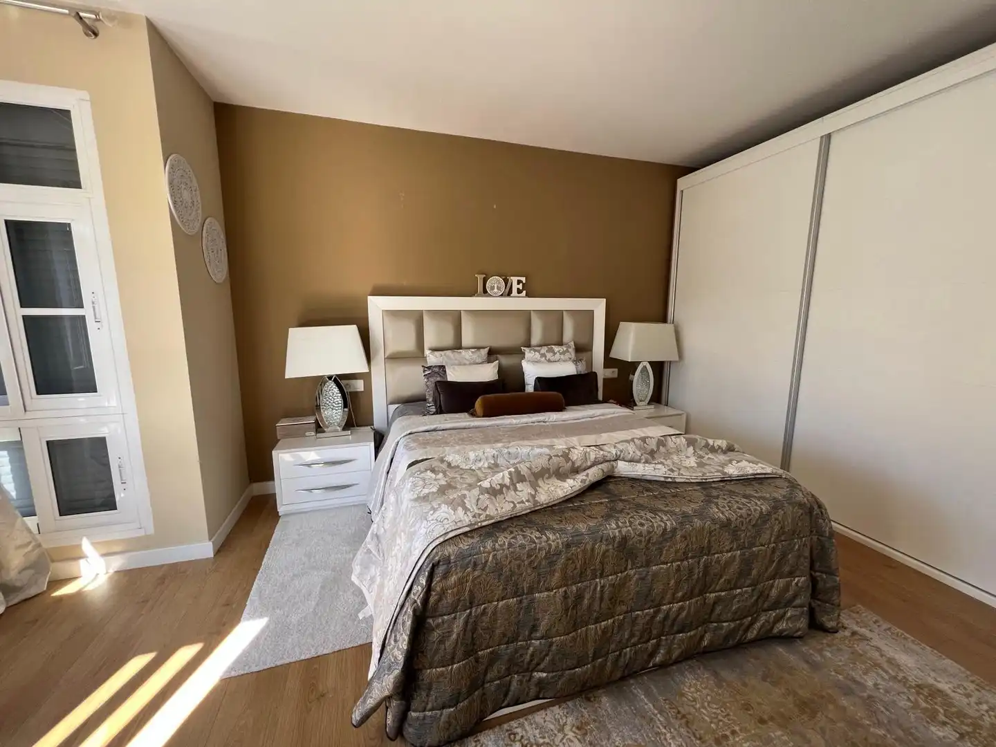 Habitación de Casa o chalet en venta en Estepona con Aire acondicionado, Jardín privado y Terraza