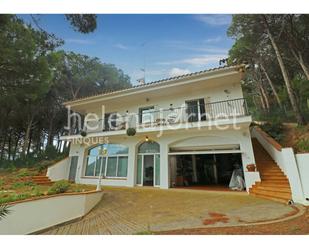 Vista exterior de Casa o xalet en venda en Santa Cristina d'Aro amb Terrassa