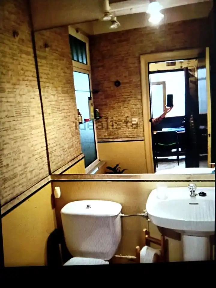 Badezimmer von Büro zur Miete in Gijón 