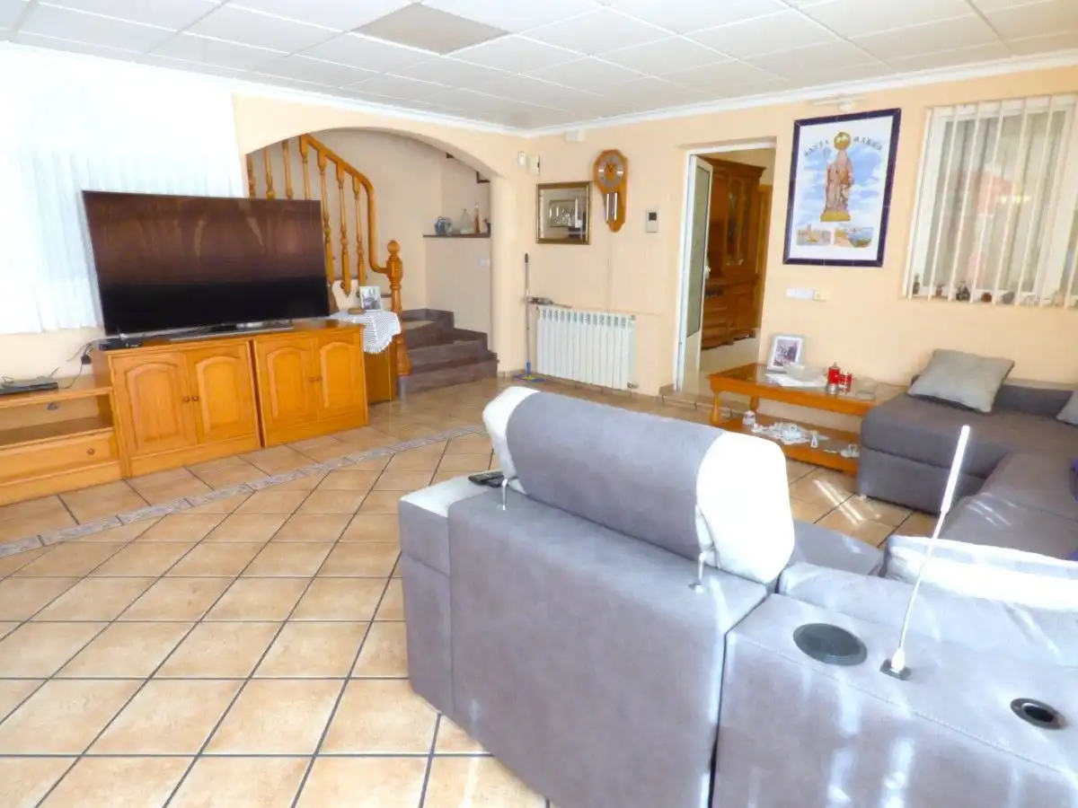 Maison avec piscine à vendre à La Robella, imagen 3