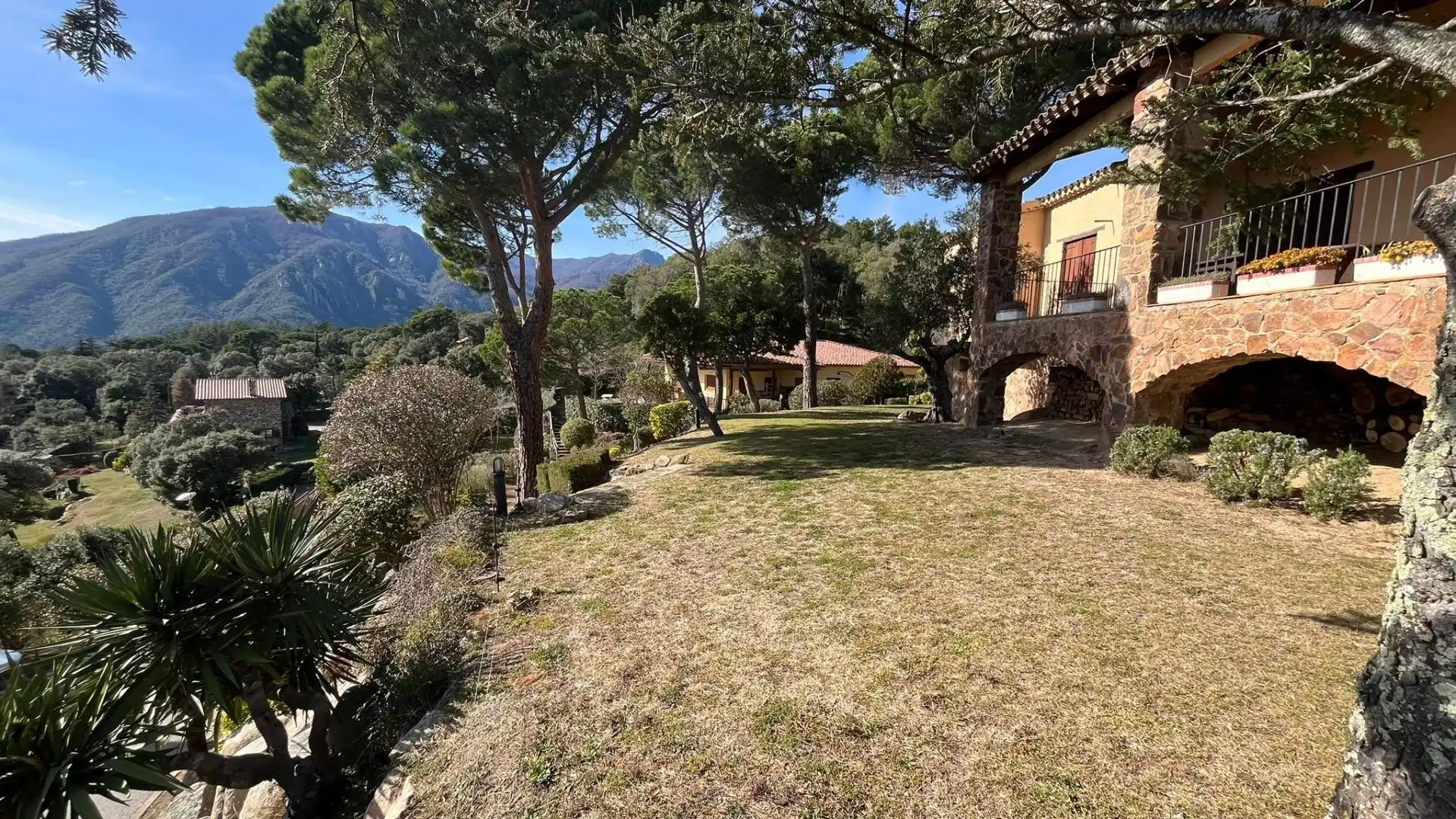 Jardí de Casa o xalet en venda en Arbúcies amb Calefacció i Jardí privat
