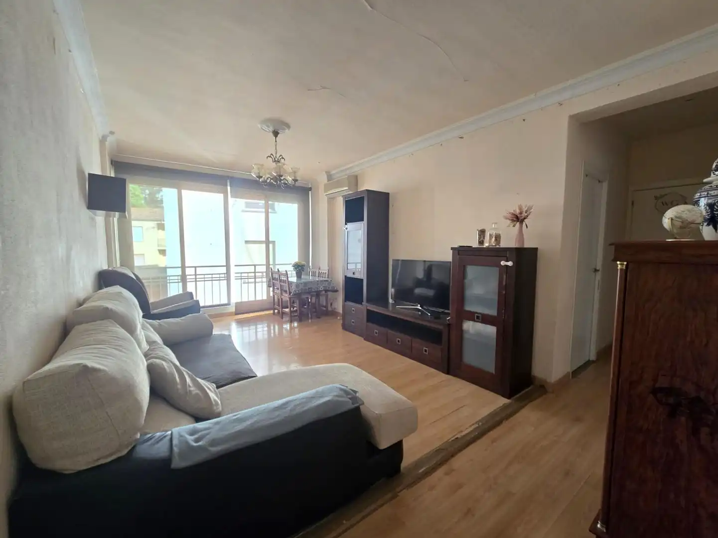 Living room of Flat for sale in Plasencia  with Air Conditioner