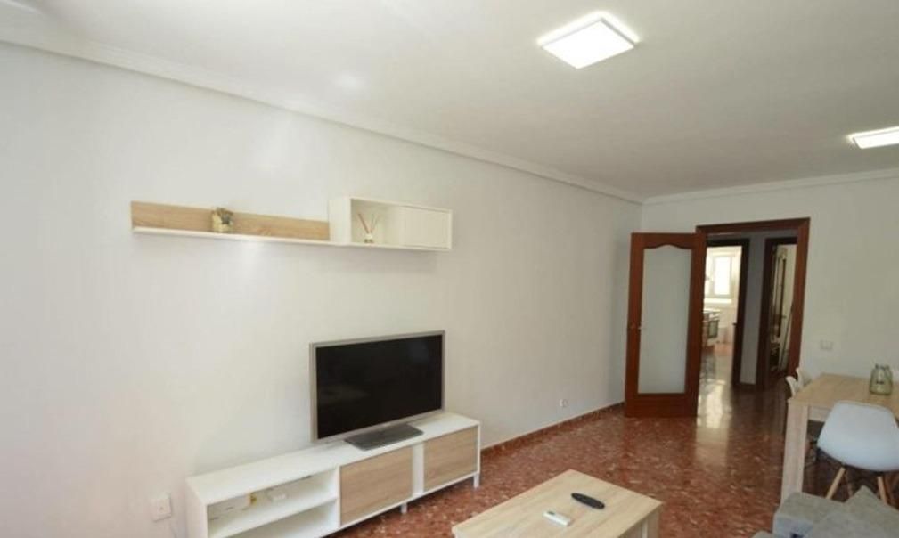 Living room of Flat to rent in Oviedo   with Air Conditioner, Heating and Private garden