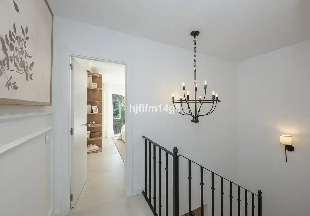 Reihenhaus zum Verkauf in Nueva Andalucía, imagen 18