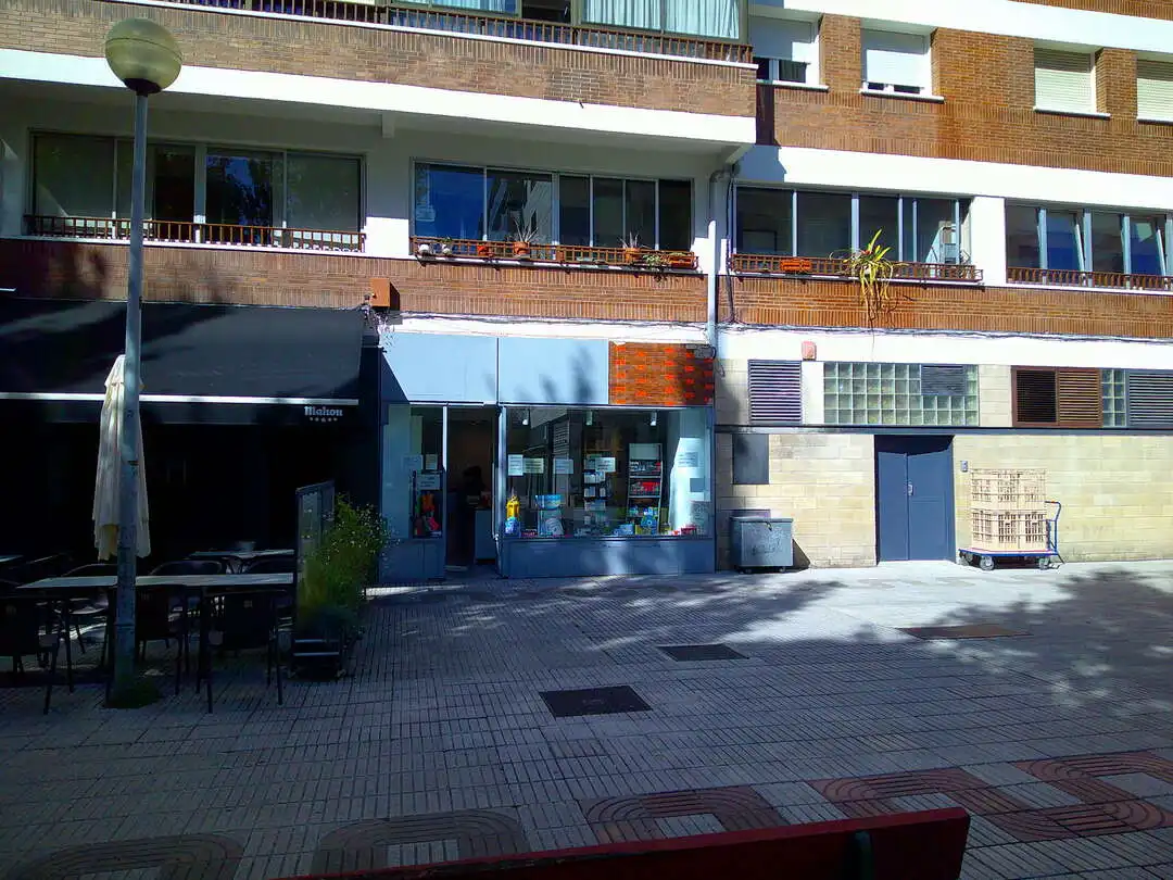 Local comercial de lloguer a Calle del Monasterio de Urdax 30, imagen 25