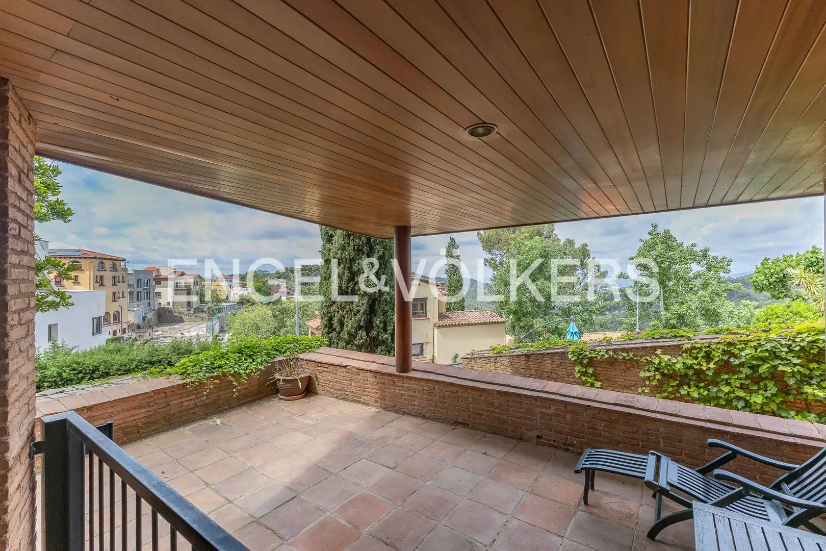 Terraza de Casa o chalet en venta en Barcelona con Aire acondicionado, Calefacción y Jardín privado