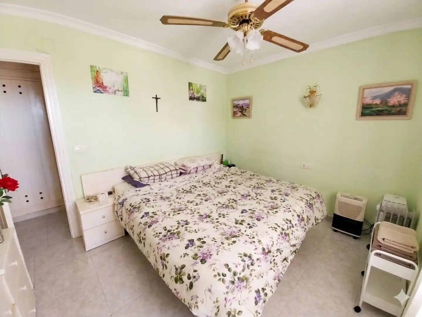 Schlafzimmer von Einfamilien-Reihenhaus zum Verkauf in Mijas mit Klimaanlage, Heizung und Terrasse