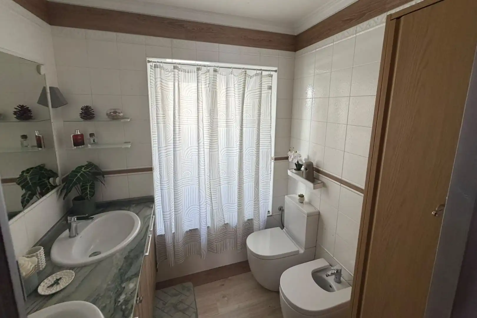 Bany de Casa o xalet en venda en Telde amb Aire condicionat, Calefacció i Jardí privat