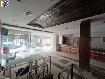 Business premises for sale in Calle Castelao