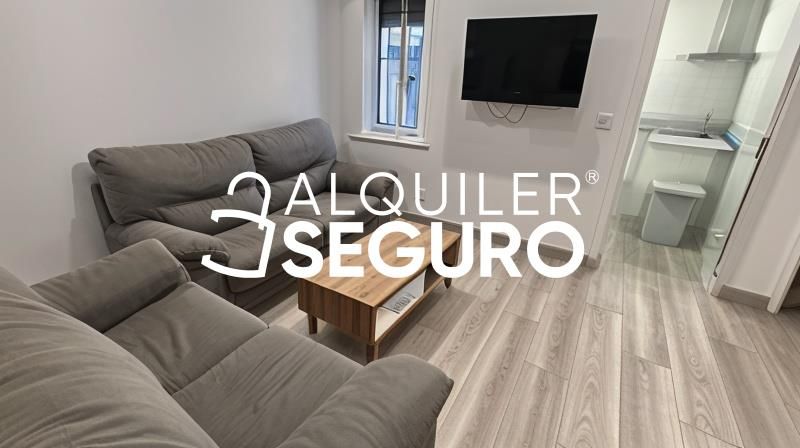 Sala de estar de Piso de alquiler en  Sevilla Capital con Terraza y Amueblado