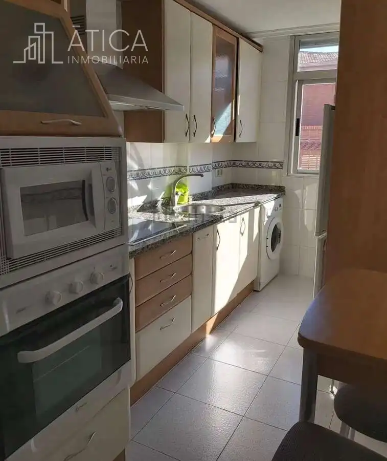 Kitchen of Flat for rent in San Bernardo - Carmelitas - Campus