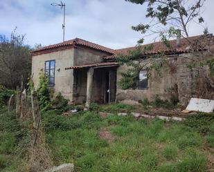 Vista exterior de Casa o xalet en venda en Rodeiro amb Jardí privat