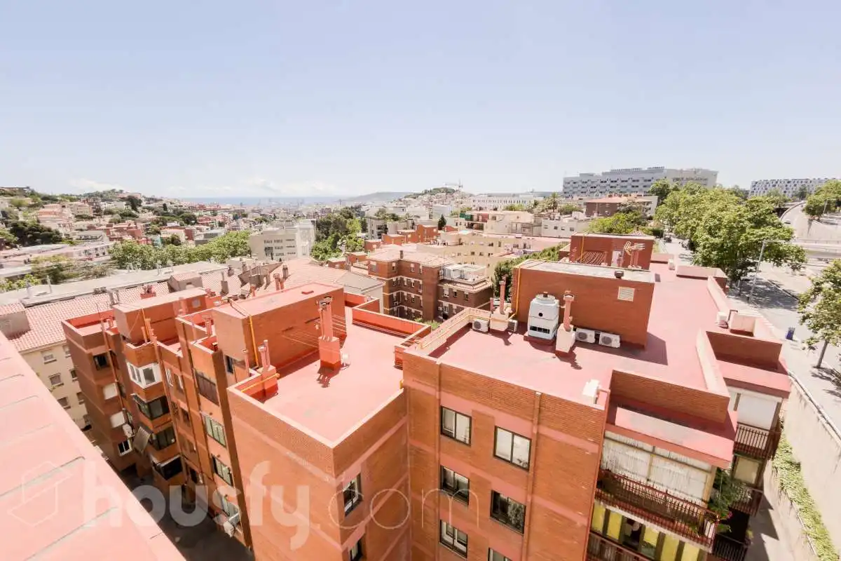 Vista exterior de Planta baja en venta en Barcelona con Aire acondicionado, Calefacción y Amueblado