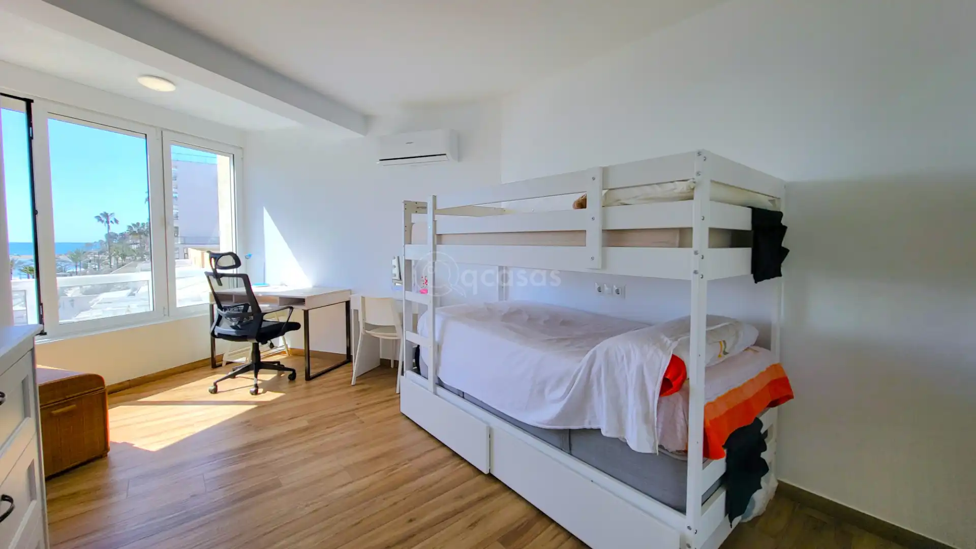 Bedroom of Apartments for sale in Benalmádena  with Air Conditioner, Terrace and Storage room