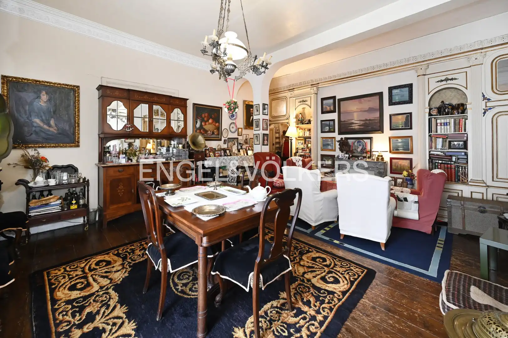 Comedor de Casa o chalet en venta en Cabezón de la Sal con Calefacción y Jardín privado