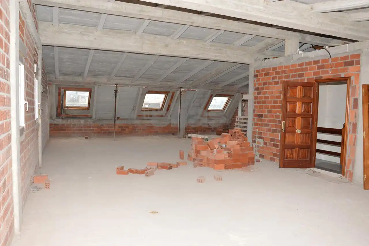 Attic for sale in Vimianzo  with Heating