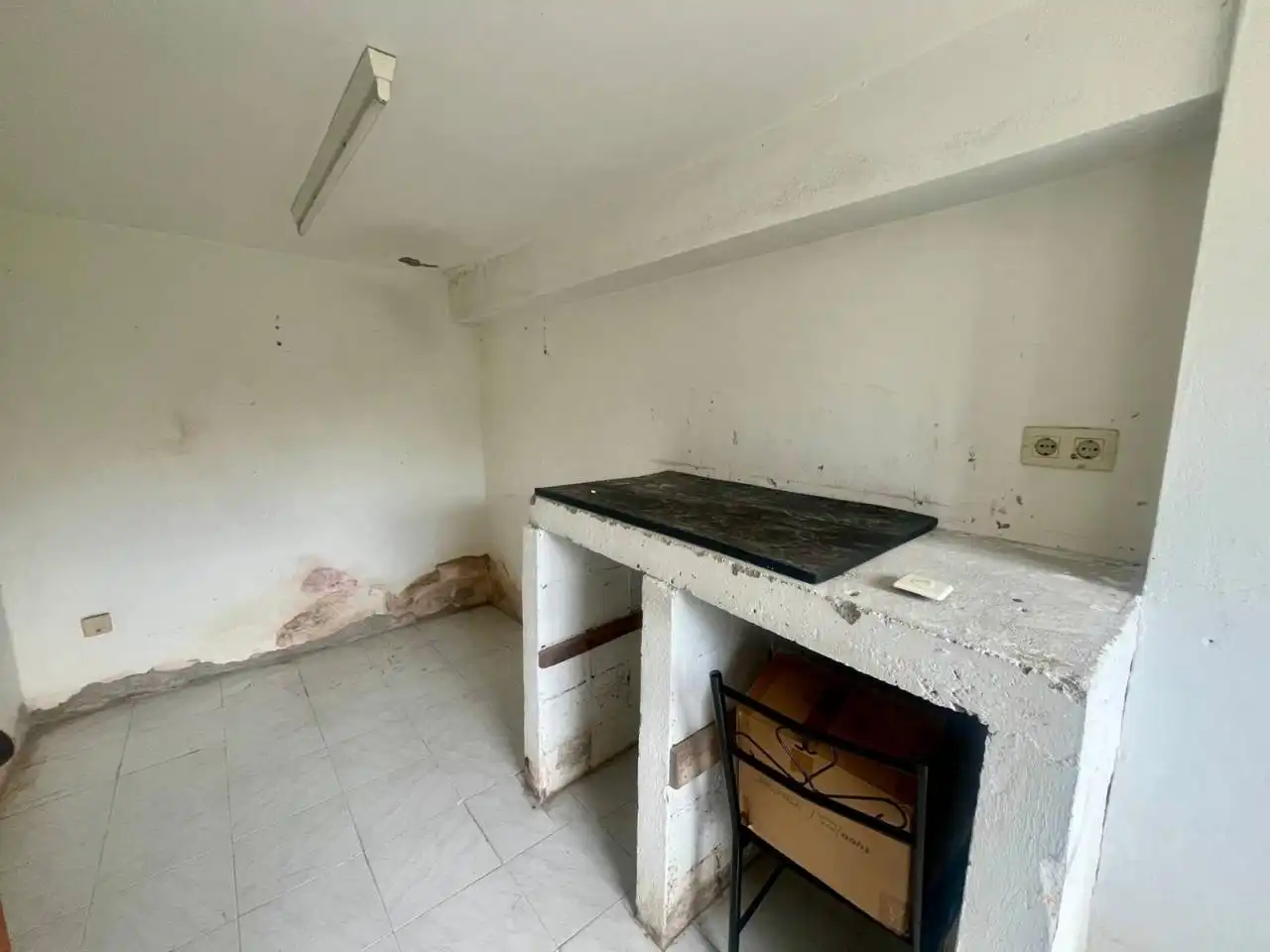 Casa o chalet en venta en Cambre  con Jardín privado, Terraza y Amueblado
