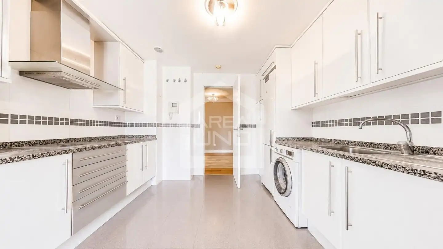 Cocina de Piso en venta en Madrid con Aire acondicionado, Calefacción y Trastero