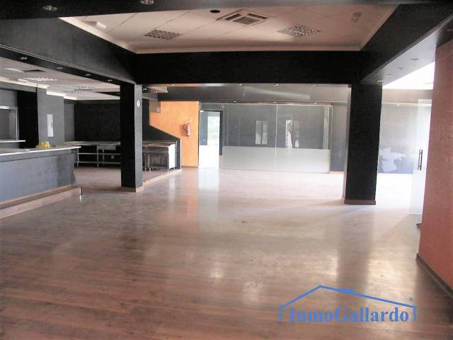 Local comercial en Venta en Paseo Marítimo de Levante
