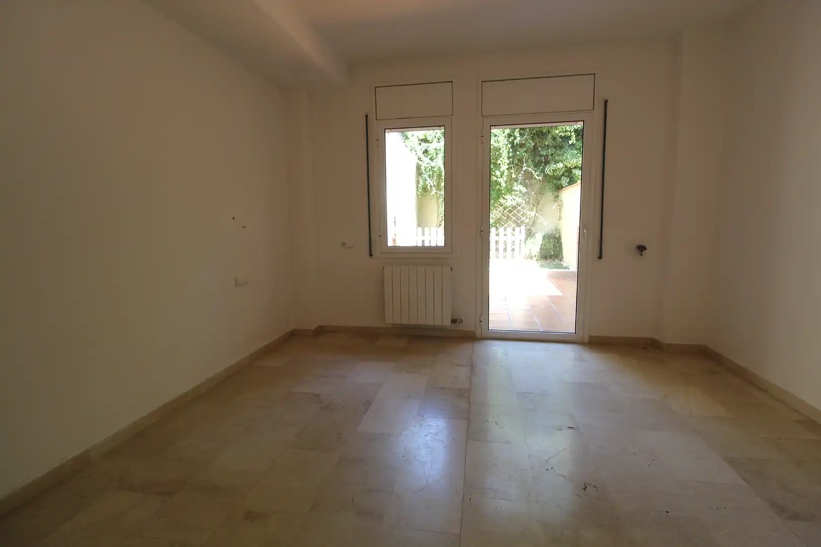 Casa adosada en venta en Rubí con Aire acondicionado, Calefacción y Terraza