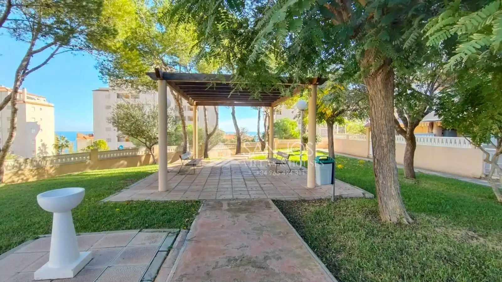 Jardín de Apartamento en venta en Elche / Elx con Aire acondicionado, Calefacción y Jardín privado