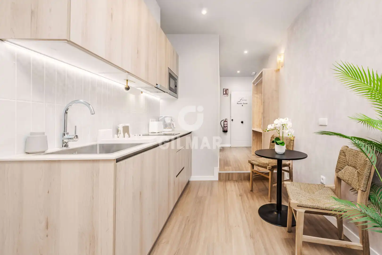 Cocina de Edificio en venta en Sevilla
