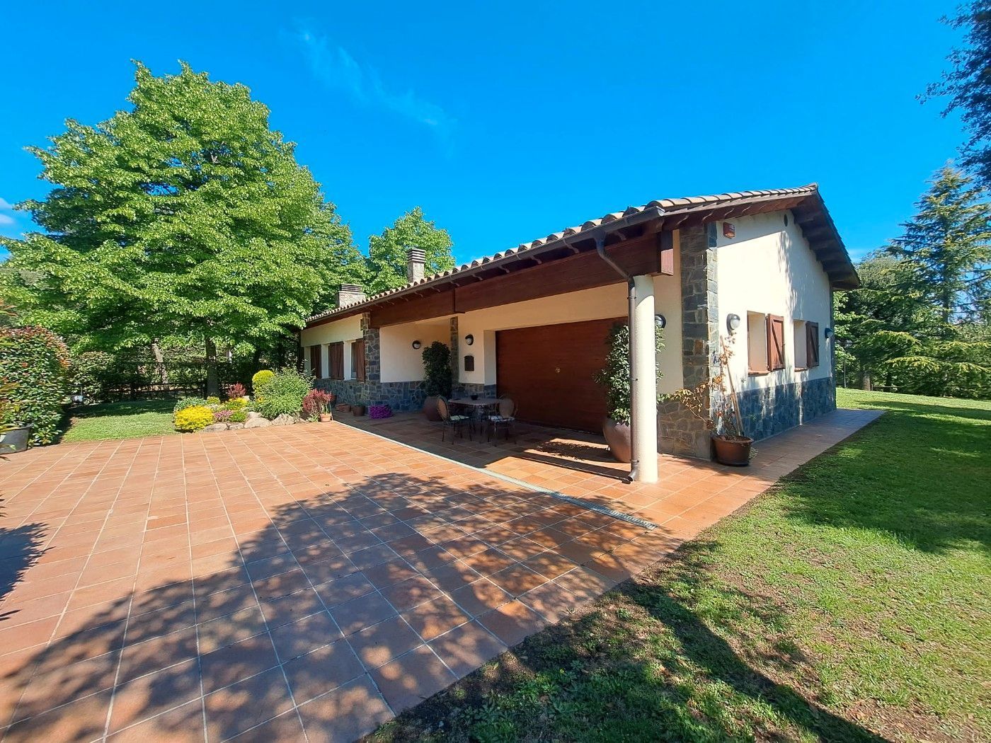Vista exterior de Casa o xalet en venda en Arbúcies amb Piscina comunitària