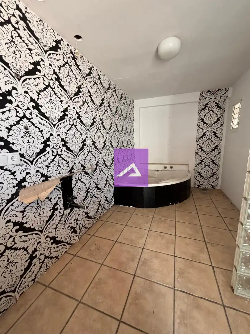 Bathroom of Attic for sale in Benetússer  with Terrace
